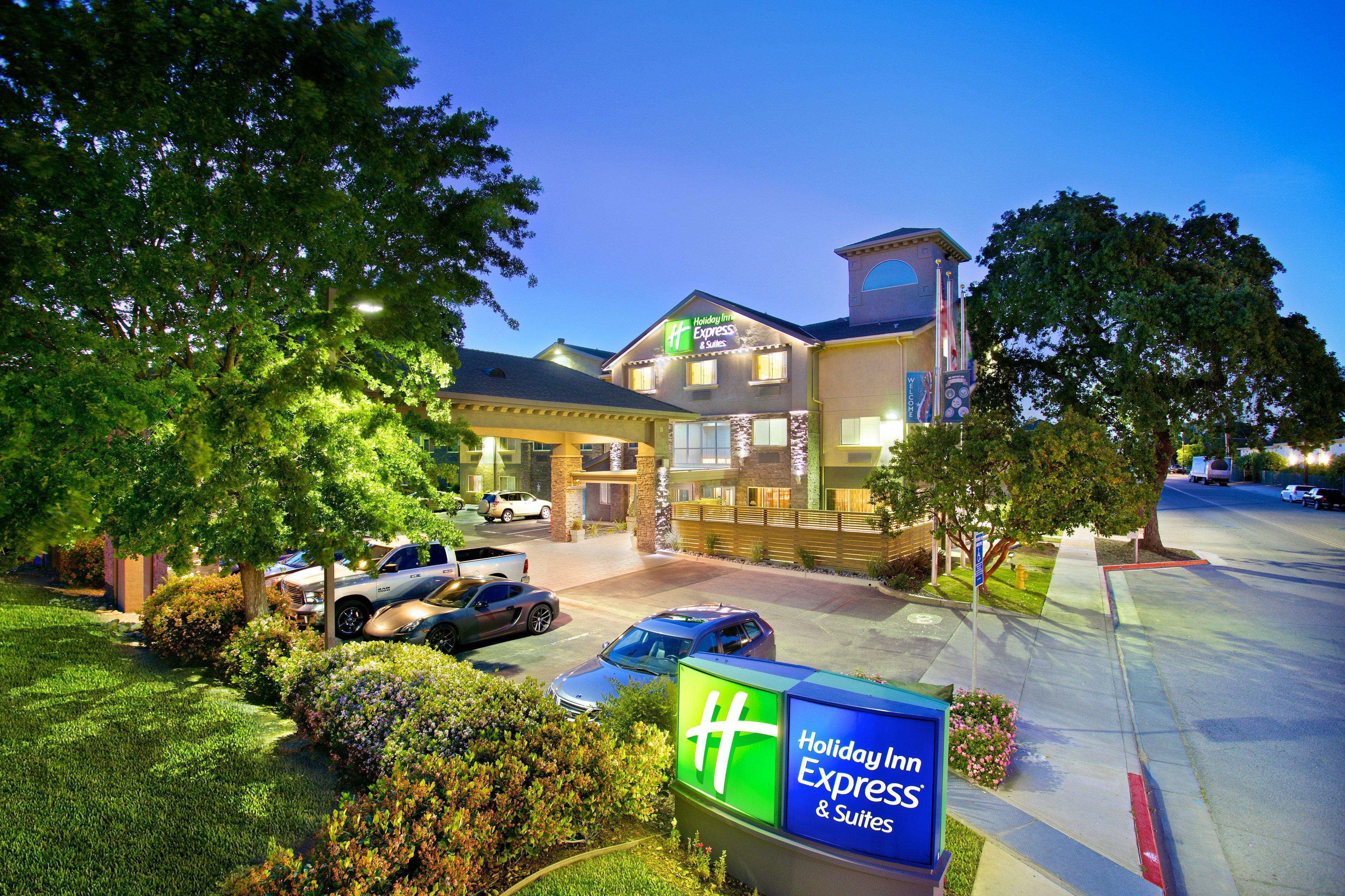 Holiday Inn Express Hotel & Suites - Paso Robles By Ihg Eksteriør billede