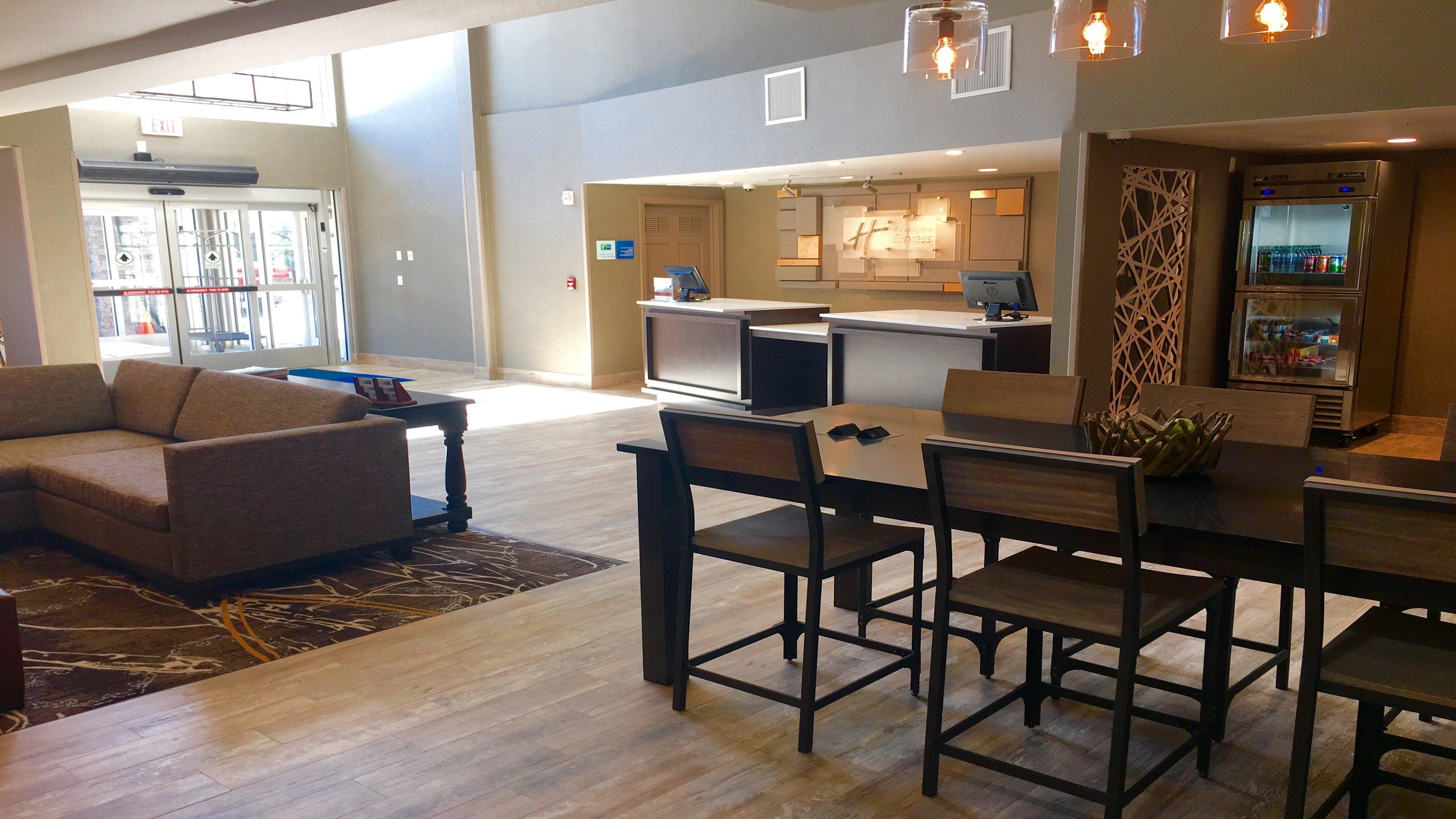 Holiday Inn Express Hotel & Suites - Paso Robles By Ihg Eksteriør billede