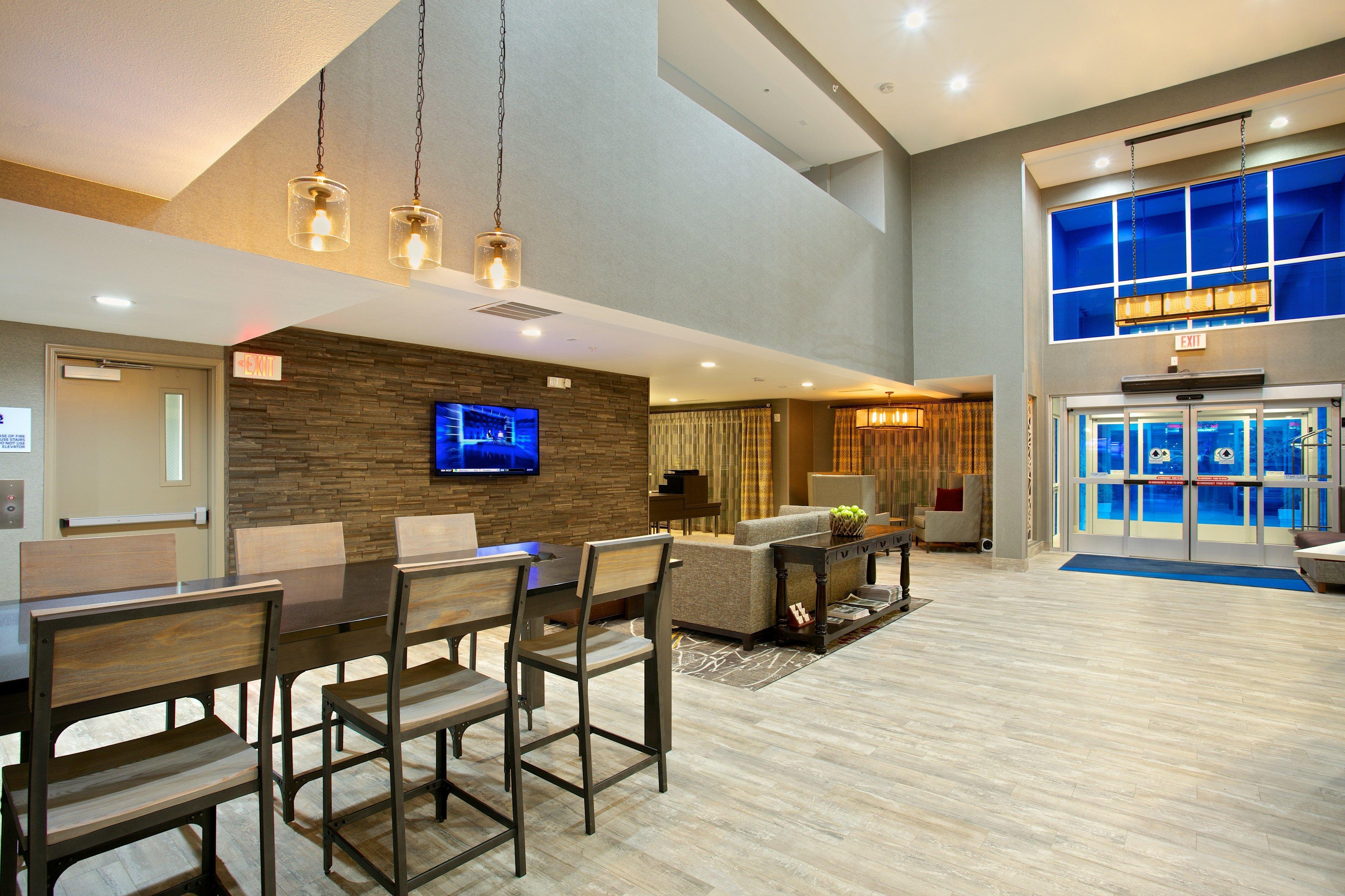 Holiday Inn Express Hotel & Suites - Paso Robles By Ihg Eksteriør billede