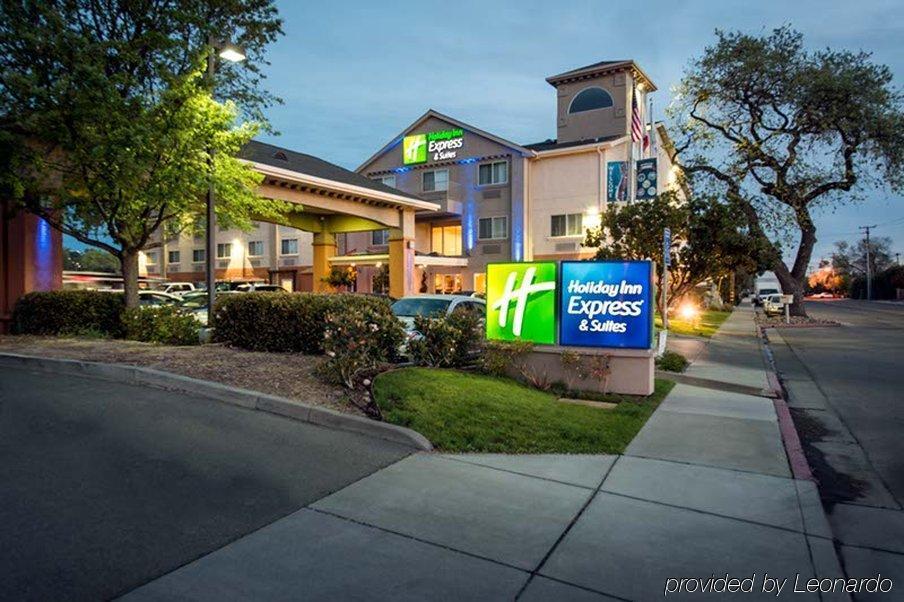 Holiday Inn Express Hotel & Suites - Paso Robles By Ihg Eksteriør billede