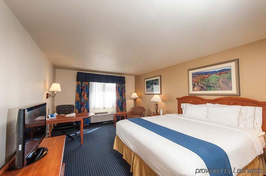 Holiday Inn Express Hotel & Suites - Paso Robles By Ihg Eksteriør billede