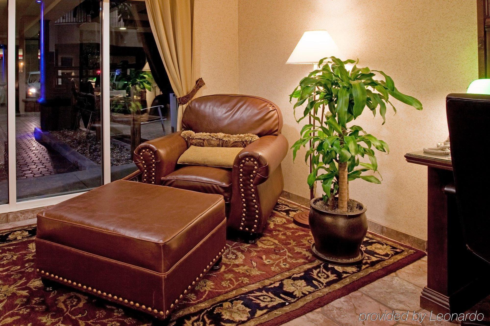 Holiday Inn Express Hotel & Suites - Paso Robles By Ihg Eksteriør billede