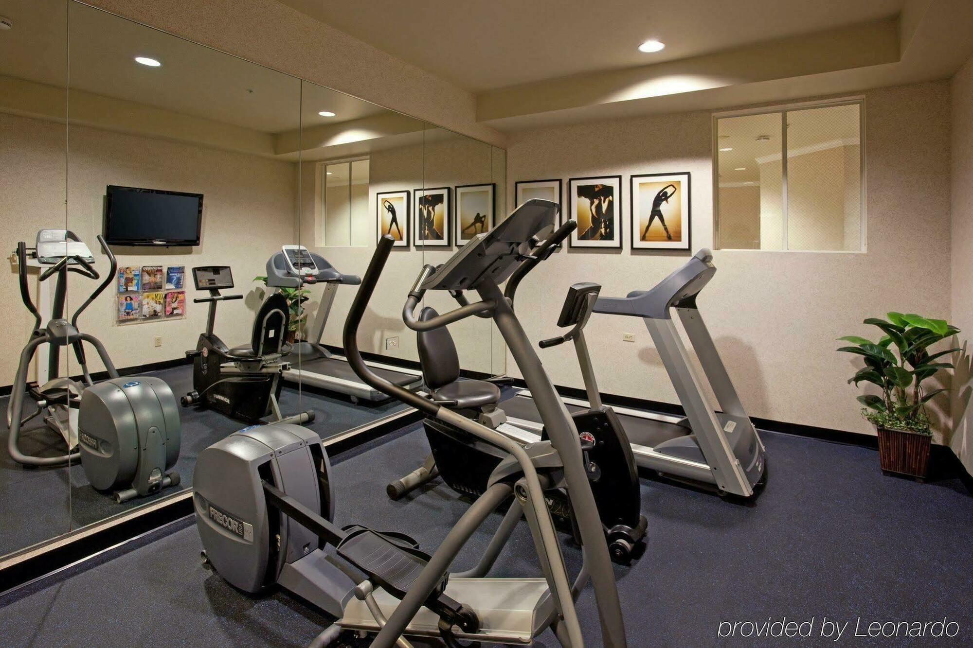 Holiday Inn Express Hotel & Suites - Paso Robles By Ihg Eksteriør billede