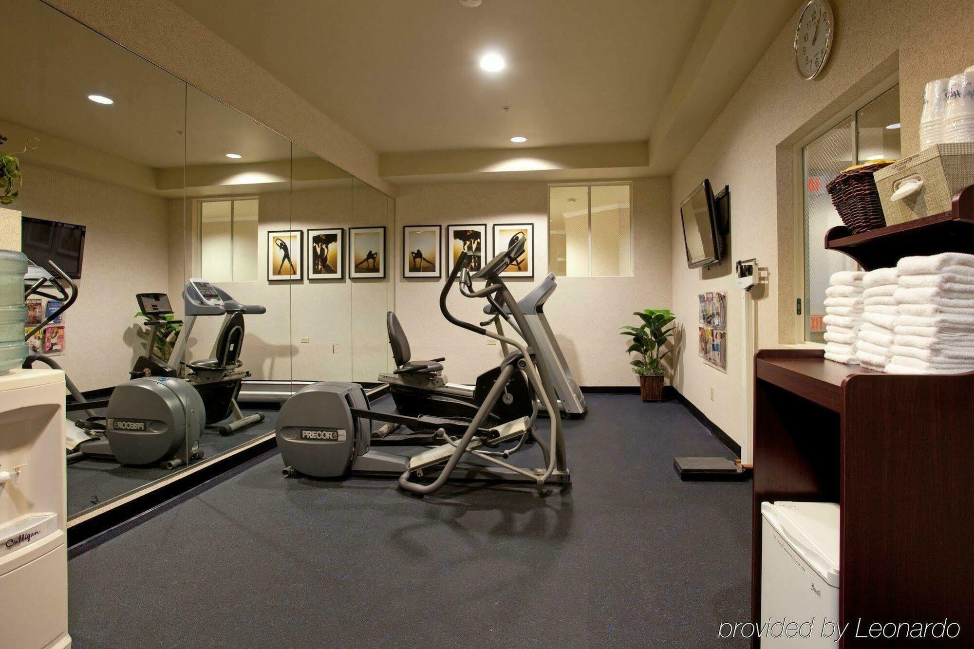 Holiday Inn Express Hotel & Suites - Paso Robles By Ihg Eksteriør billede